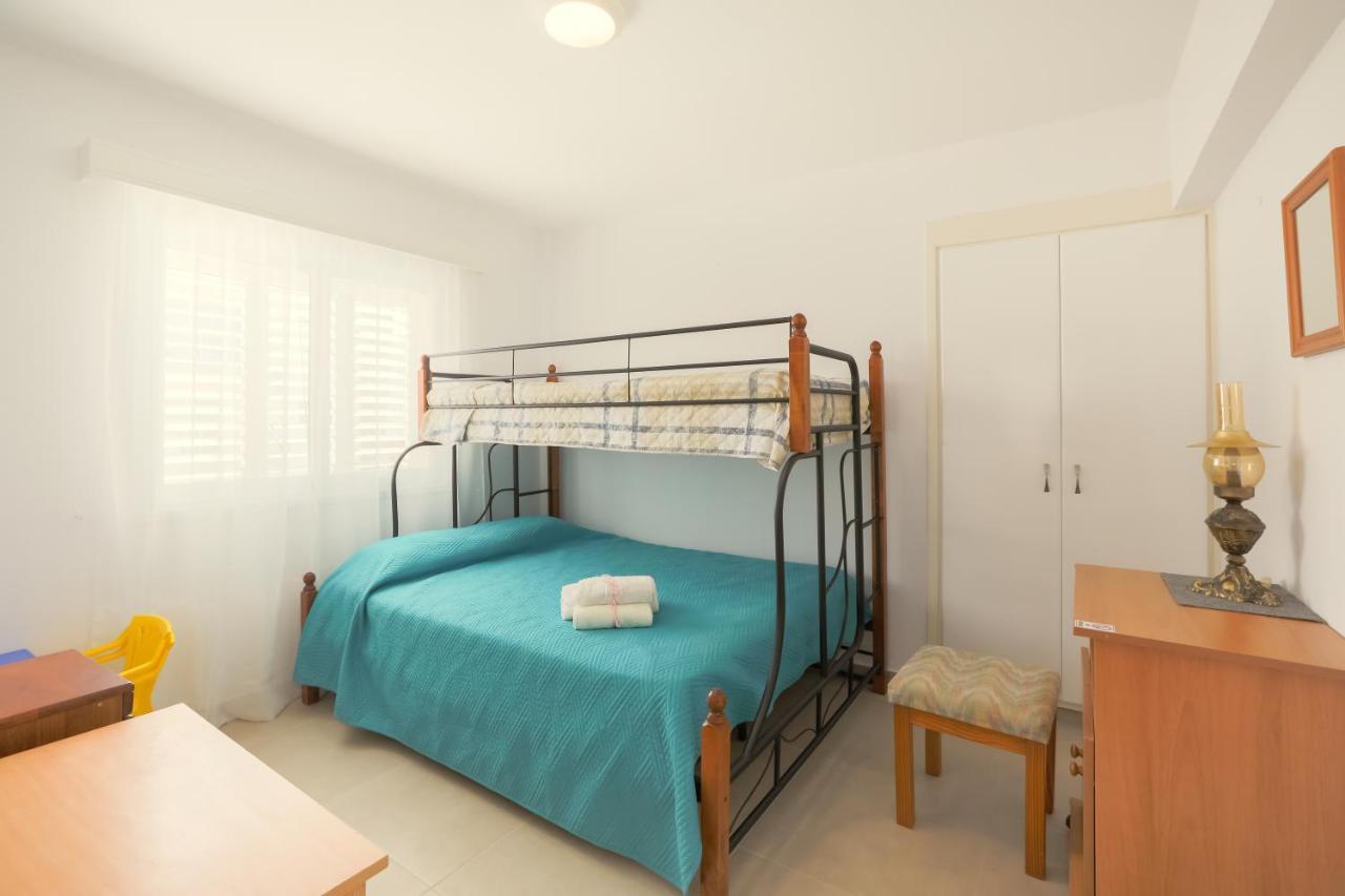 شقة باراليمني  في Jimmy'S Flat المظهر الخارجي الصورة